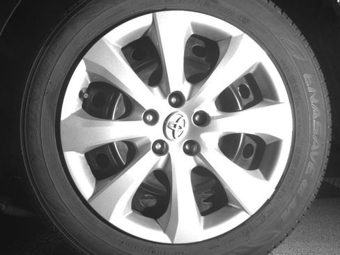 Used 2025 Toyota Corolla LE FWD image 17