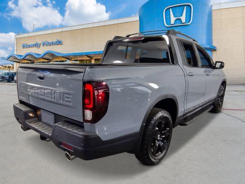 New 2026 Honda Ridgeline Black Edition image 5