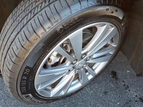 Used 2025 Cadillac XT6 Premium Luxury image 8