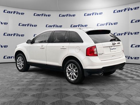 Used 2014 Ford Edge Limited w/ Equipment Group 301A AWD/4WD image 3