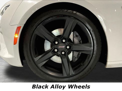 Used 2017 Chevrolet Camaro SS RWD image 32