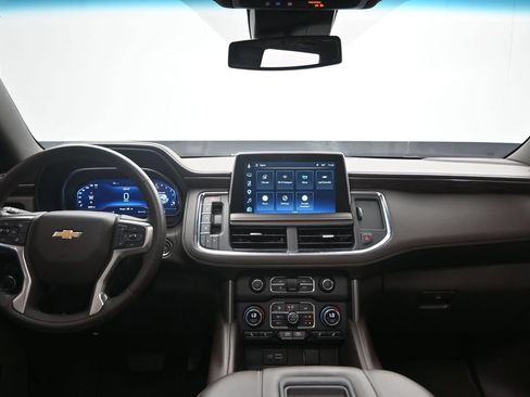 Used 2023 Chevrolet Tahoe LT w/ Luxury Package RWD image 19