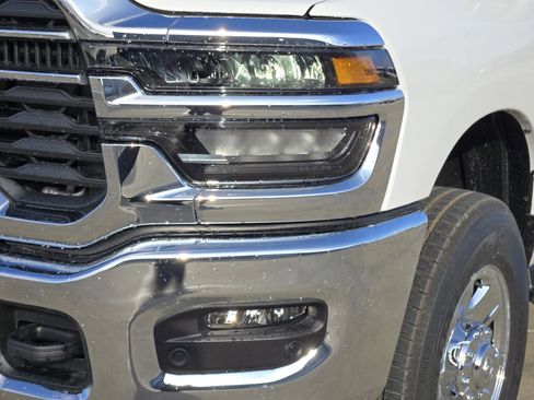 New 2026 RAM 2500 Tradesman image 7