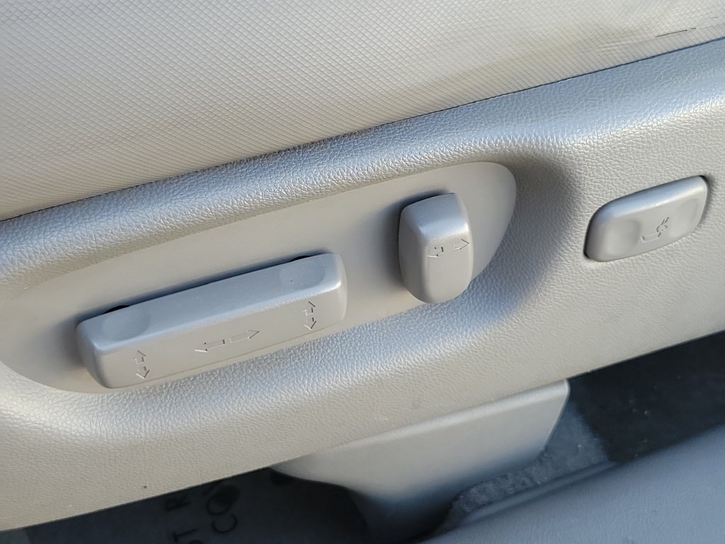 Used 2009 Honda CR-V EX-L image 22