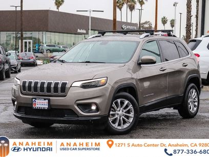 Used 2019 Jeep Cherokee Latitude w/ Popular Appearance Group