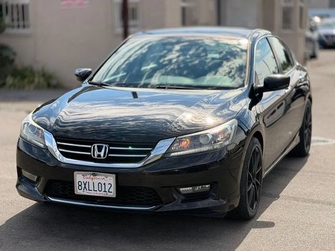 Used 2014 Honda Accord Sport image 6