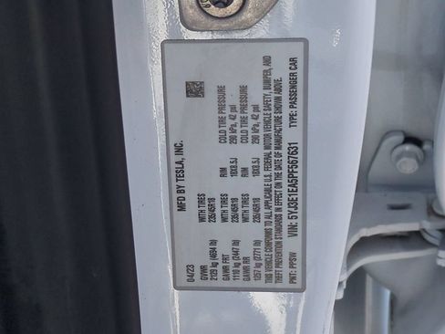Used 2023 Tesla Model 3 Standard Range RWD image 38