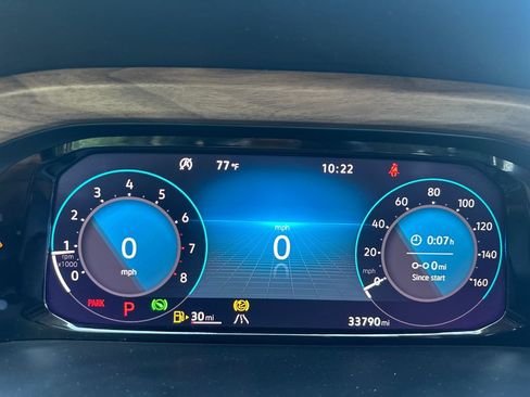 Certified 2025 Volkswagen Atlas SE AWD/4WD image 14