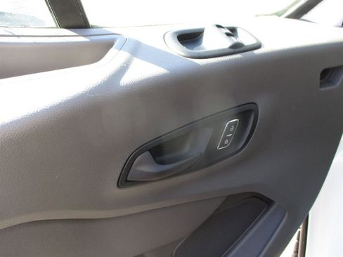 Used 2025 Ford Transit 150 Low Roof w/ Load Area Protection Package image 8