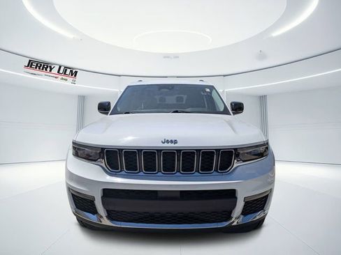 Used 2021 Jeep Grand Cherokee L Limited AWD/4WD image 8