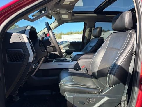 Used 2019 Ford F350 Lariat w/ Lariat Ultimate Package image 11