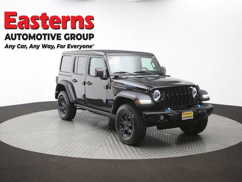 Used 2023 Jeep Wrangler Unlimited w/ Sun & Screen Package AWD/4WD image 50