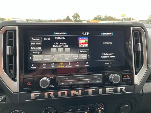 New 2026 Nissan Frontier SV image 13