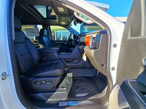 New 2026 GMC Sierra 3500 Denali w/ Denali Reserve Package AWD/4WD image 23