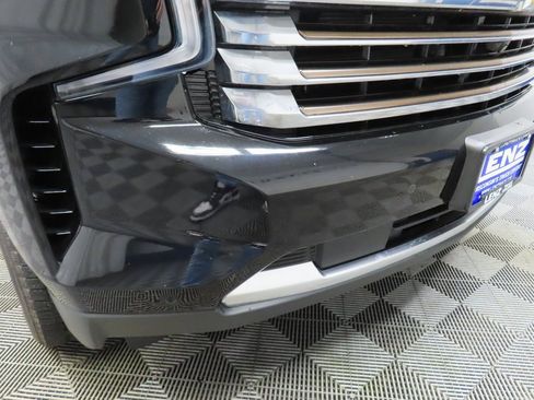 Used 2024 Chevrolet Suburban High Country image 54