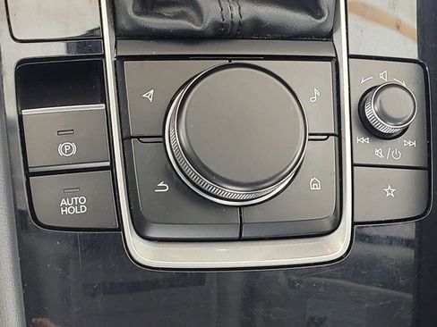 Used 2025 MAZDA MAZDA3 s image 24