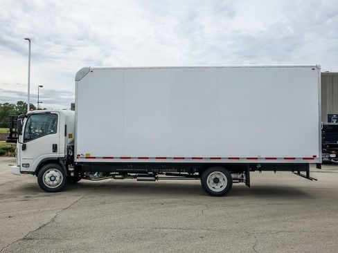 New 2025 Chevrolet Low Cab Forward 5500XG image 6