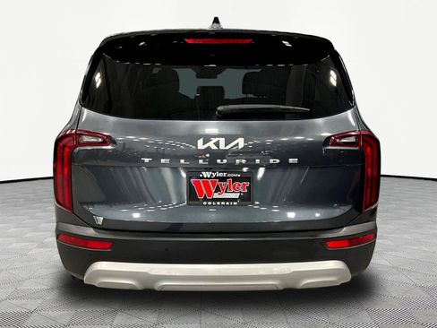Used 2022 Kia Telluride LX FWD image 5