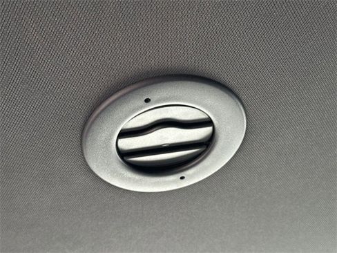 Used 2025 Chevrolet Suburban RST image 20