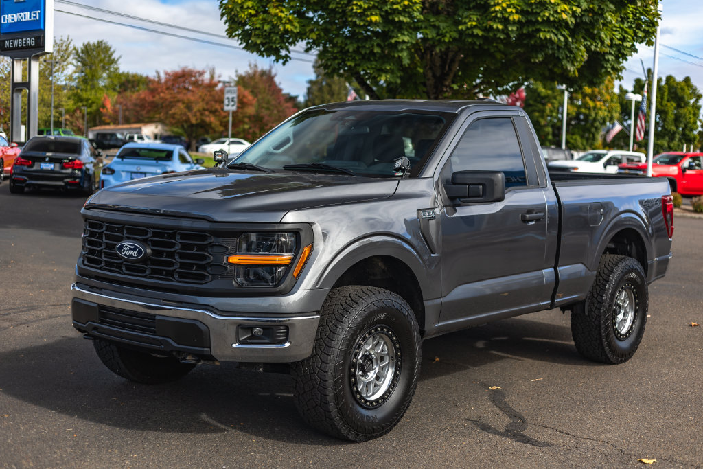 Used 2025 Ford F150 XL w/ Equipment Group 103A High AWD/4WD image 4