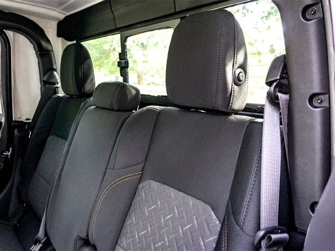 New 2025 Jeep Gladiator Mojave w/ Dual Top Group image 19