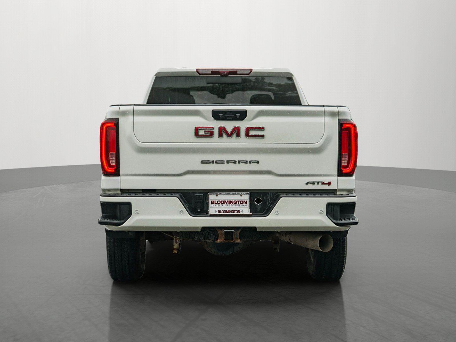 Used 2023 GMC Sierra 2500 AT4 w/ AT4 Preferred Package AWD/4WD image 6