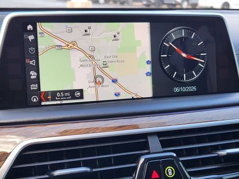 Used 2018 BMW 750i xDrive AWD/4WD image 16