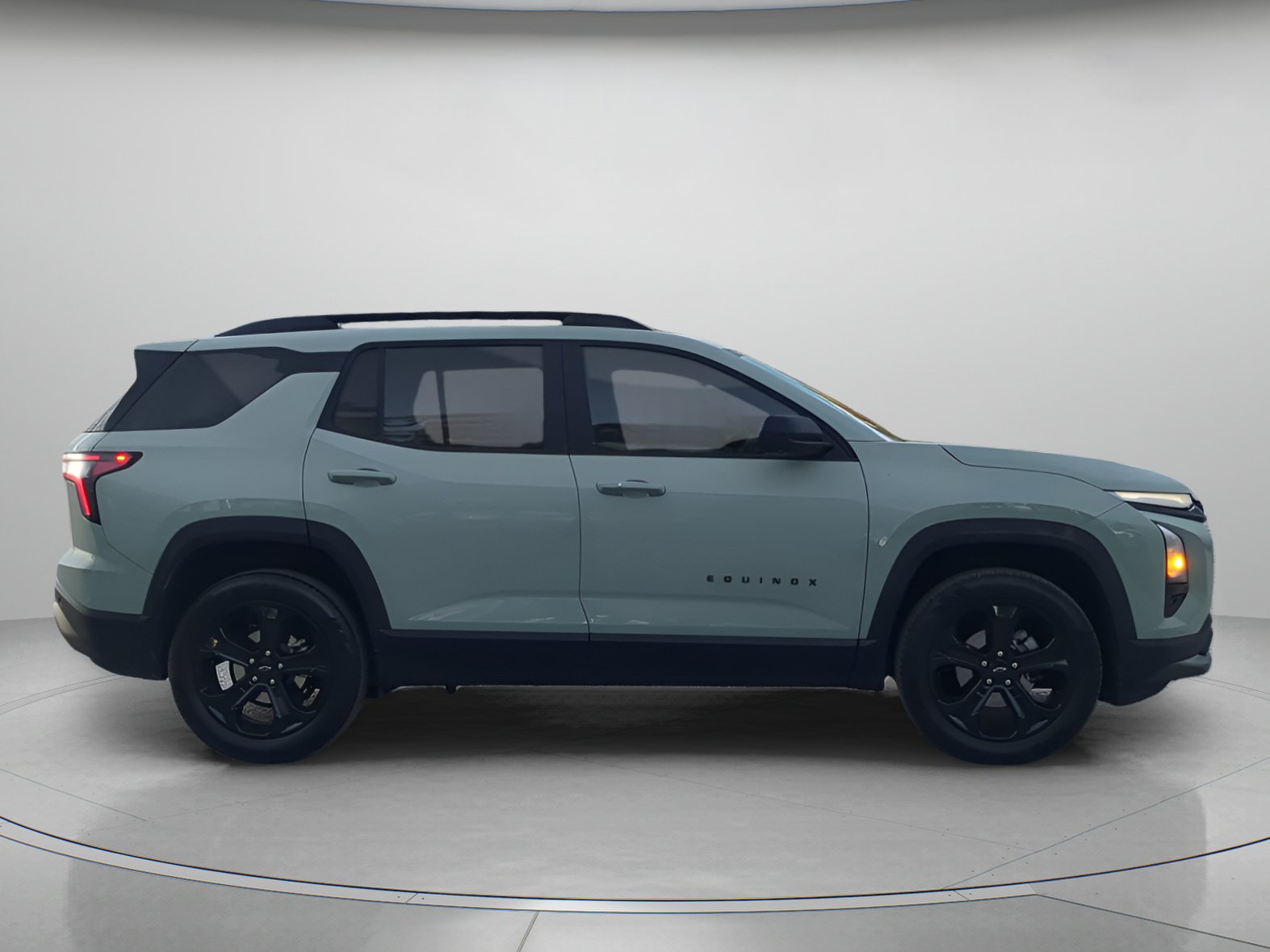 Used 2025 Chevrolet Equinox LT w/ Convenience Package II FWD image 39