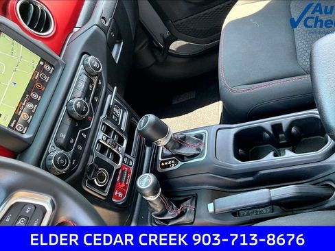 Used 2020 Jeep Gladiator Rubicon AWD/4WD image 18