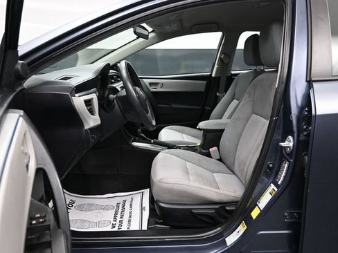 Used 2014 Toyota Corolla LE FWD image 16