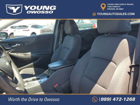 Used 2023 Chevrolet Malibu LT w/ Driver Confidence Package FWD image 7