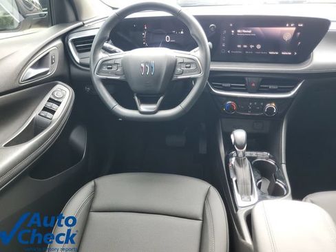 Used 2024 Buick Encore GX Sport Touring w/ Advanced Technology Package FWD image 17