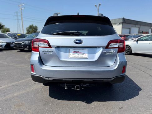 Used 2016 Subaru Outback 2.5i Premium AWD/4WD image 4