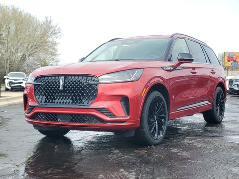 New 2026 Lincoln Aviator Reserve image 2