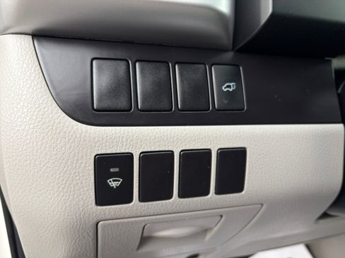 Used 2016 Toyota Highlander XLE AWD/4WD image 17