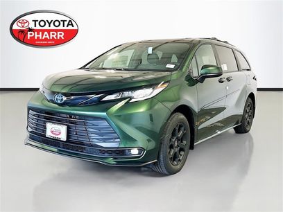 New 2025 Toyota Sienna XLE Woodland Edition