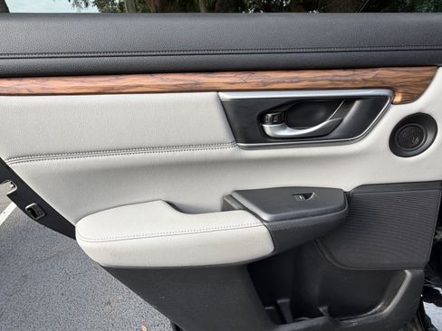 Used 2020 Honda CR-V EX-L image 29