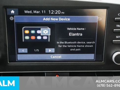 Used 2025 Hyundai Elantra SE image 34