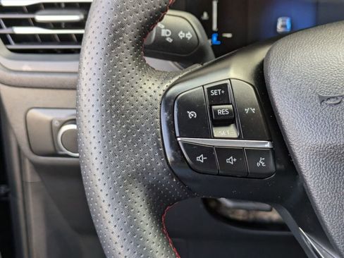 Used 2025 Ford Escape ST-Line image 19