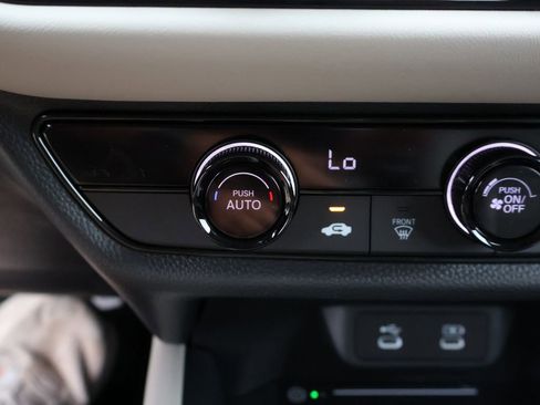 New 2026 Honda HR-V LX image 25