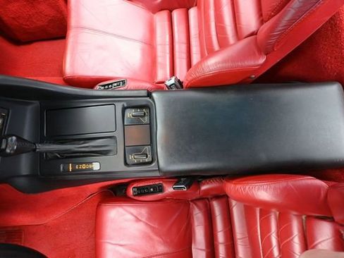 Used 1992 Chevrolet Corvette Coupe RWD image 29