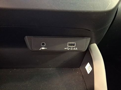 Certified 2026 Subaru Forester AWD/4WD image 24