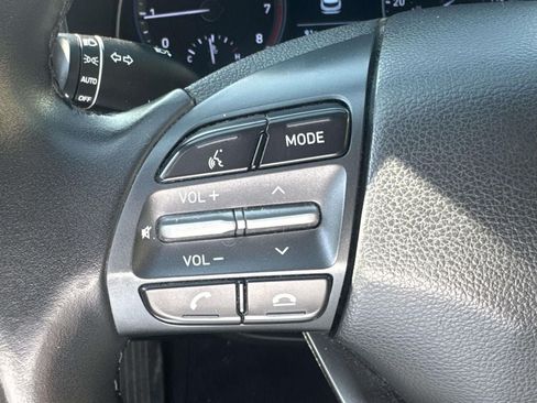 Used 2019 Hyundai Kona SEL AWD/4WD image 21