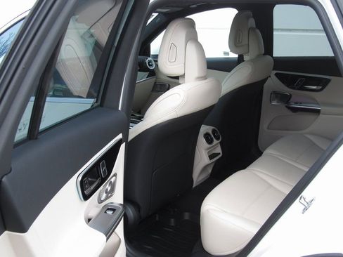 New 2026 Mercedes-Benz GLC 300 4MATIC image 14