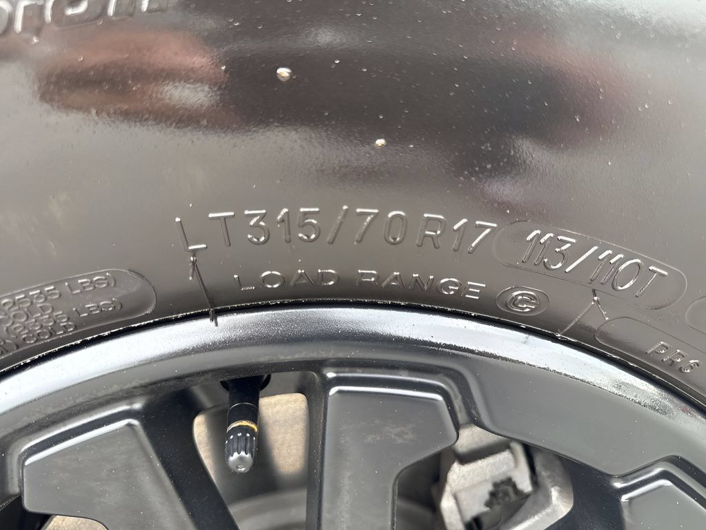 Used 2026 Ford F150 Raptor AWD/4WD image 37