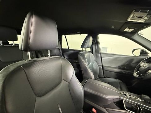 Used 2024 Lexus TX 550h AWD Plug-In Hybrid w/ Technology Package image 37