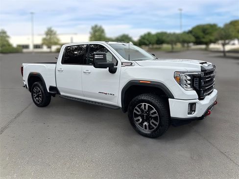 Used 2021 GMC Sierra 2500 AT4 w/ AT4 Premium Plus Package image 6