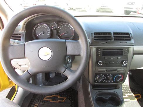 Used 2006 Chevrolet Cobalt LS image 19