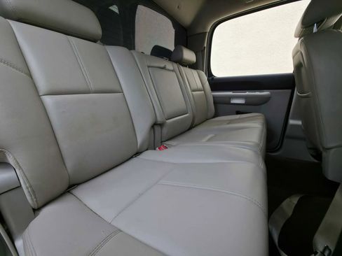 Used 2011 Chevrolet Silverado 1500 LT w/ All-Star Edition AWD/4WD image 14