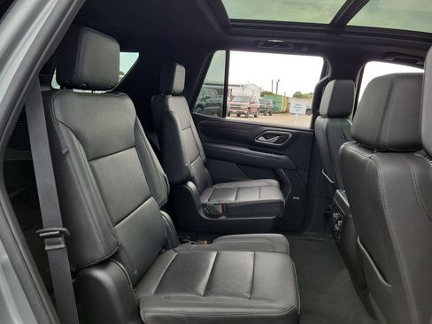 Used 2023 Chevrolet Tahoe LT w/ Luxury Package RWD image 28